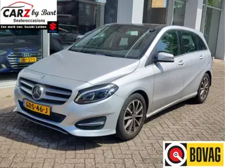 Mercedes-Benz B-Klasse 200 AMBITION AUTOMAAT Pano | Dodehoeksensoren | Clima | Trekhaak