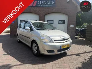 Toyota Verso 1.8 VVT-i Sol