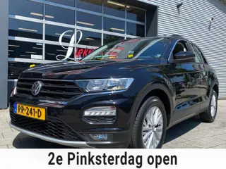 Volkswagen T-Roc 1.0 TSI Style - Navigatie I Airco I Veiligheid pakket I LED I PDC I Sport velgen I 