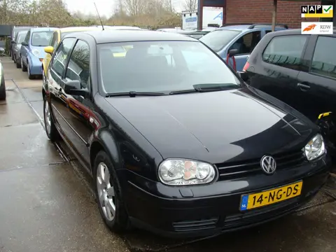 Volkswagen Golf 1.6-16V Sportline airco elek pak nap apk