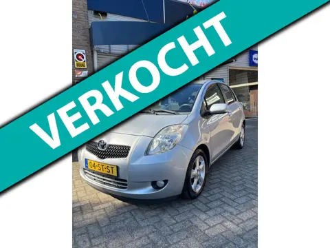 Toyota Yaris 1.3 VVTi Luna MMT, Clima , Trekhaak . All Season , LM velgen
