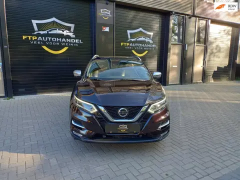 Nissan Qashqai 1.2 Tekna + LEER PANO STOELVERWARMING