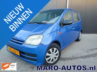 Daihatsu Cuore 1.0-12V 5d. Anniversary | NW. DISTR.+KOPPELING! 5-DEURS! Boekjes! 2009| RIJKLAAR!