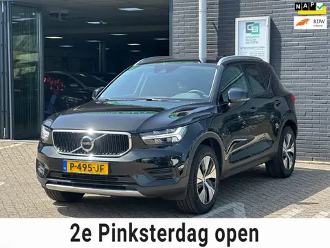 Volvo XC40 1.5 T2 Momentum/1STE EIG/CAMERA/NAVI/CARPLAY/NL-AUTO NAP!!