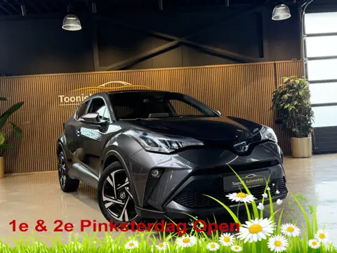 Toyota C-HR 2.0 Hybrid Team Duitsland | Navigatie | LMV | Climate Control| 153pk | .