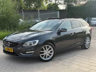 Volvo V60 2.4 D6 AWD Plug-In Hybrid Summum Automaat Pano PDC