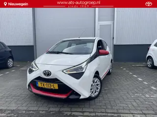Toyota Aygo 1.0 VVT-i x-play  Red Pack,