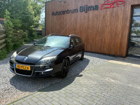 RENAULT LAGUNA Estate 2.0 Dynamic Bose