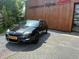 RENAULT LAGUNA Estate 2.0 Dynamic Bose