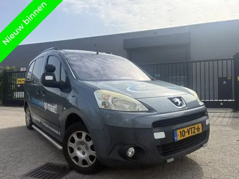 Peugeot Partner 120 1.6 HDI Clima❄️ Navigatie Bleutooth Leer