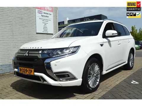 Mitsubishi Outlander 2.4 PHEV Intense Automaat / BOVAG RIJKLAARPRIJS