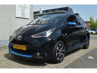 Toyota Aygo 1.0 VVT-i x-first / open dak / CARPLAY ANDROID AUTO / BOVAG RIJKLAARPRIJS
