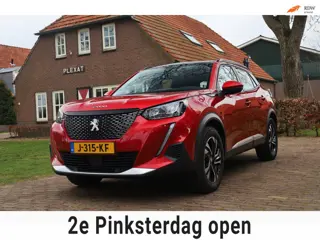 Peugeot 2008 1.2 PureTech Allure | Panorama | Full Led | Nieuw Model | Trekhaak | Botspreventie | El