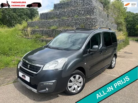 Peugeot Partner Tepee 1.2 PureTech Active|CarPlay|Pano|Camera