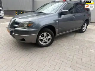 Mitsubishi Outlander 2.4 Sport 4WD
