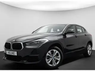 BMW X2 xDrive25e 220PK HIGH EXECUTIVE HEAD UP ,CAMERA
