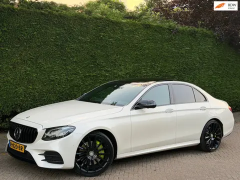 Mercedes-Benz E-klasse 400 RIJDGOED/SOFTCLO/PANO/BURME/MEMOR