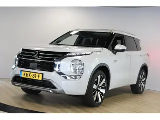 Mitsubishi Outlander 2.4 PHEV Instyle | Schuif- kanteldak | Leer | Head-Up