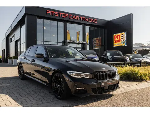BMW 3-serie 330i M-Sport, 259pk, Hi-Fi, 19 inch, ACC, Shadow, Nieuwstaat!