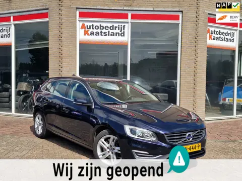 Volvo V60 2.4 D6 Twin Engine R-Design - Leer - Navi - Xenon -
