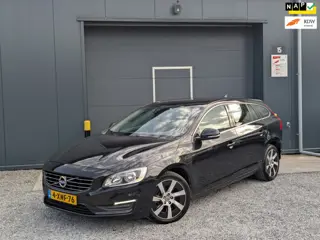 Volvo V60 2.4 D6 AWD Plug-In Hybrid Momentum