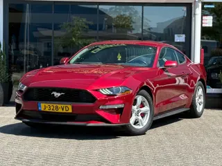 Ford Mustang Fastback 310 PK / Nieuwstaat !!!