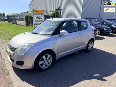Suzuki Swift 1.5 Exclusive