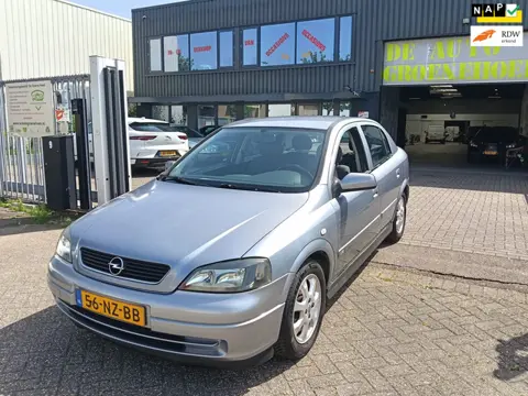 Opel Astra 1.6 Njoy