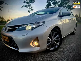 Toyota Auris 1.8 Hybrid Lease Pro, automaat, panoramadak, nieuwstaat, apk