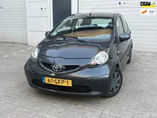 Toyota Aygo 1.0-12V +