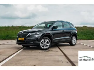 Skoda Karoq 1.5 TSI ACT Style | TREKHAAK | CAMERA | SUNSET | 17" LM VELG | ALL SEASON BANDEN