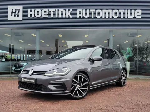 Volkswagen Golf Variant 1.5 TSI Highline Business R | Pano | 3x R-line | Camera