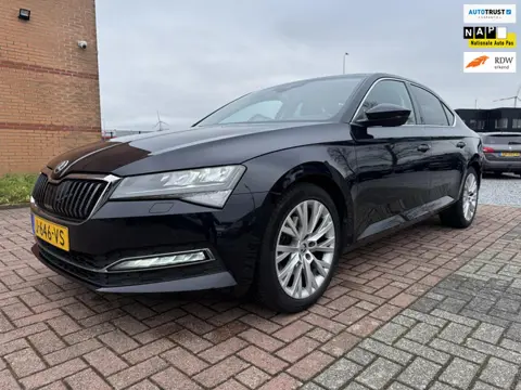 Skoda Superb 1.5 TSI ACT Business Edition Plus, Trekhaak, Automaat, Leder/Alcantara,