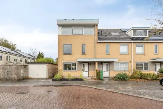 Woning aan de Sparrendaal te Amstelveen
