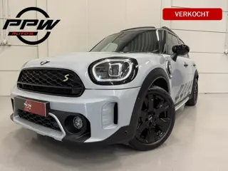 MINI Countryman 2.0 Cooper SE ALL4 Untamed PANO/H&K/SOH 92%/HEAD-UP/CAMERA/18"BLACK/MEMORY/SFEER/UNI