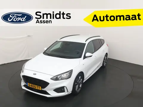 Ford FOCUS Wagon EcoBoost 125 pk ST-Line | Trekhaak | Winter Pack | Camera | 4 seiz. banden | Keyles