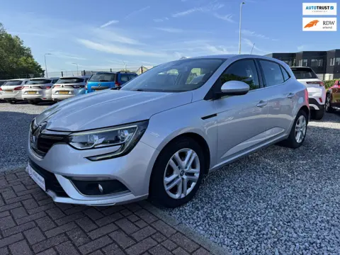 Renault MEGANE 1.5 Blue dCi Zen, PDC, Marge, Apple Carplay, Euro 6,