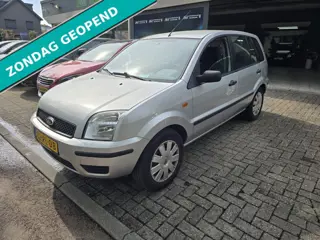 Ford Fusion 1.4-16V Style | INRUILKOOPJE | APK TOT 14-01-2027 | LEUKE AUTO | TREKHAAK |