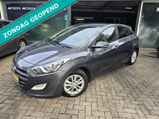 Hyundai I30 1.6 GDi GO! 2016 | 2E EIGENAAR | 12MND GARANTIE | NAVI | CAMERA | CRUISE |