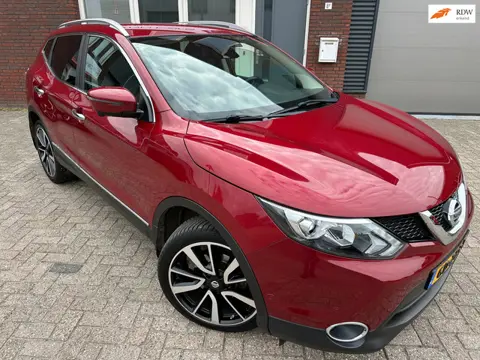 Nissan Qashqai 1.2 Tekna / Leder / Navi / 360 Camera / PDC / LM / AUT