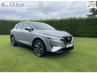 Nissan Qashqai 1.3 MHEV Hybrid Design Pack I Pano I 19" I Vol dealer I ACC I Camera I Keyless I