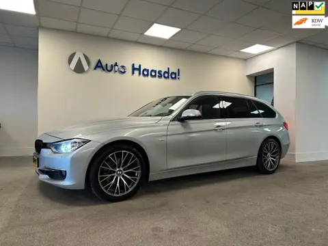 BMW 3-serie Touring 320i|LUXURY LINE|PANO|18"|EL.ACHTERKLEP|AUTOMAAT|LED|XENON