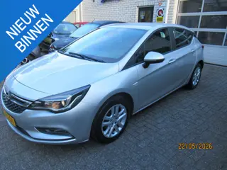 Opel Astra 1.4 Business+ automaat