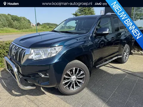 Toyota Land Cruiser 2.8 D-4D-F Challenger Window Van Super Nette Auto, Pushbar/Sidebars, Trekhaak, N