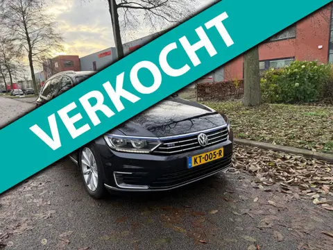 Volkswagen Passat Variant 1.4 TSI GTE Connected Series Plus AUTOMAAT