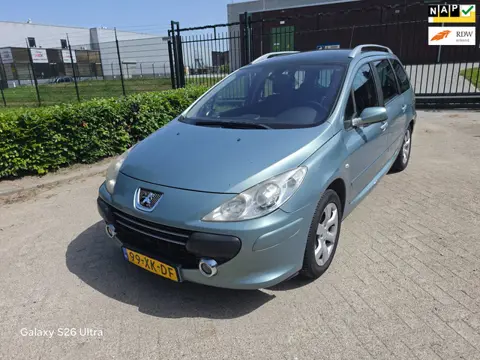 Peugeot 307 SW 2.0-16V XSi AUTOMAAT PANO 7 PERSOONS!