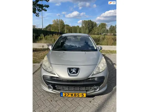 Peugeot 207 1.6 VTi Look