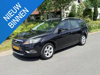 Ford Focus Wagon 1.8 Limited Flexi Fuel 125PK Keyless•Navi