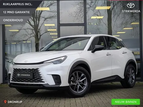 Lexus LBX Business Line 2WD | Comfort + Safety Pack | Stoel- stuurverwarming | BSM | PDC V+A | ACC |