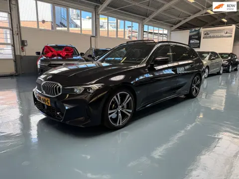 BMW 3-serie Touring 330i M-Sport/Pano/Head-Up/Elect.Trekhaak